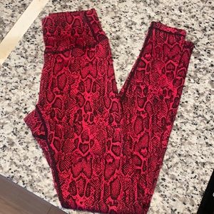 BUFFBUNNY snake leggings